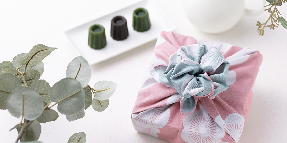 内祝におすすめのチーフ 伊砂文様 両面