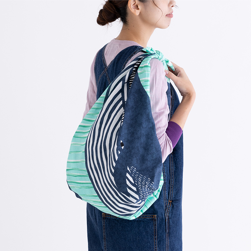 ソファーカバーに