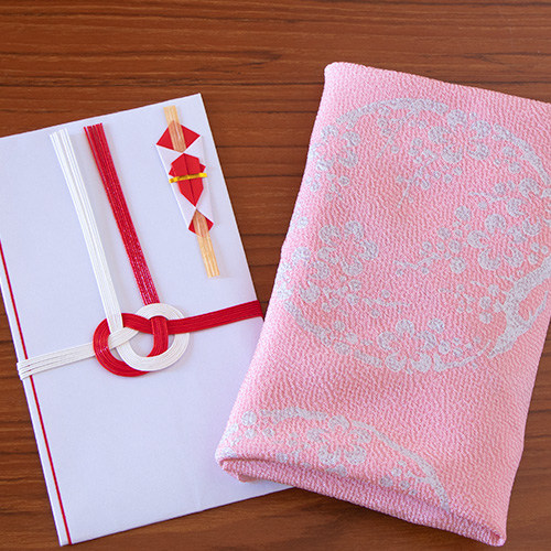 引出物におすすめの45 唐長 正絹ちりめん友禅