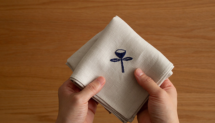 ミナ ペルホネン リネン刺繍