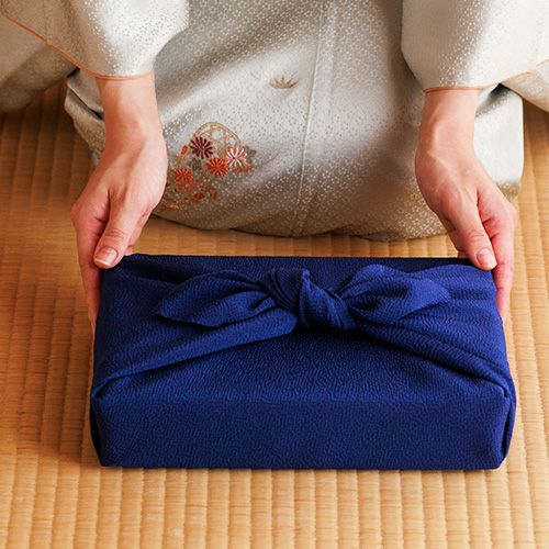 二巾9号 正絹ちりめん 無地風呂敷 テツ | ふろしき むす美 オンライン